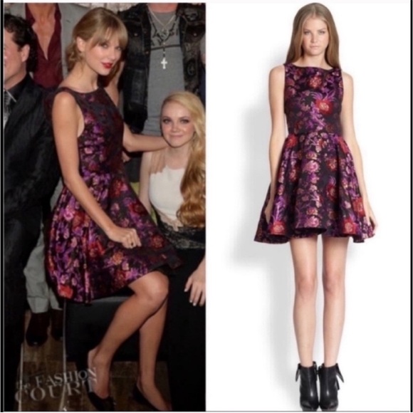 Alice + Olivia Dresses & Skirts - Alice + Olivia Foss Dress Floral Jacquard Fit Flare Cut Out ASO Taylor Sz 6